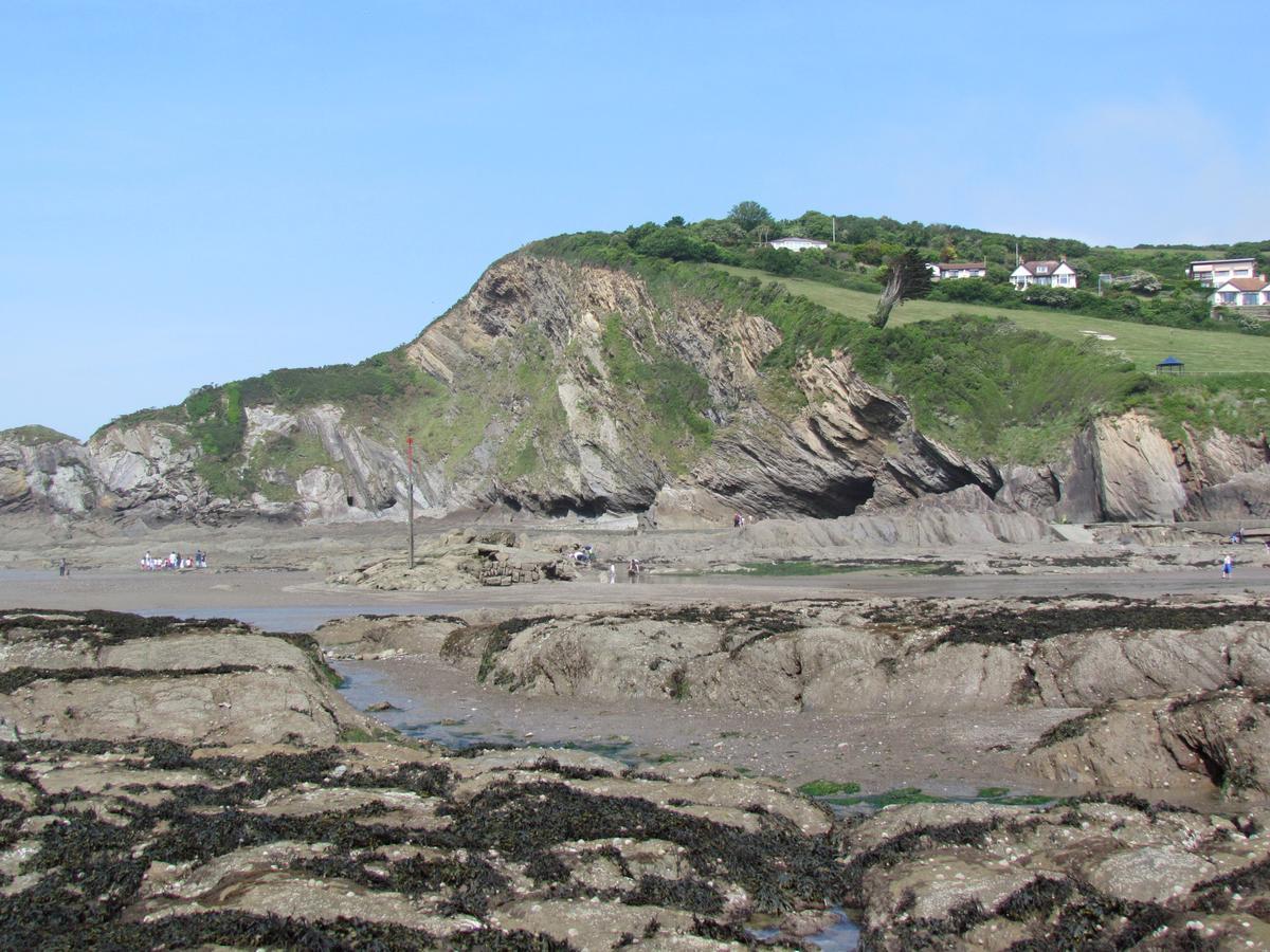 Newberry Beach Lodge Combe Martin Exterior photo